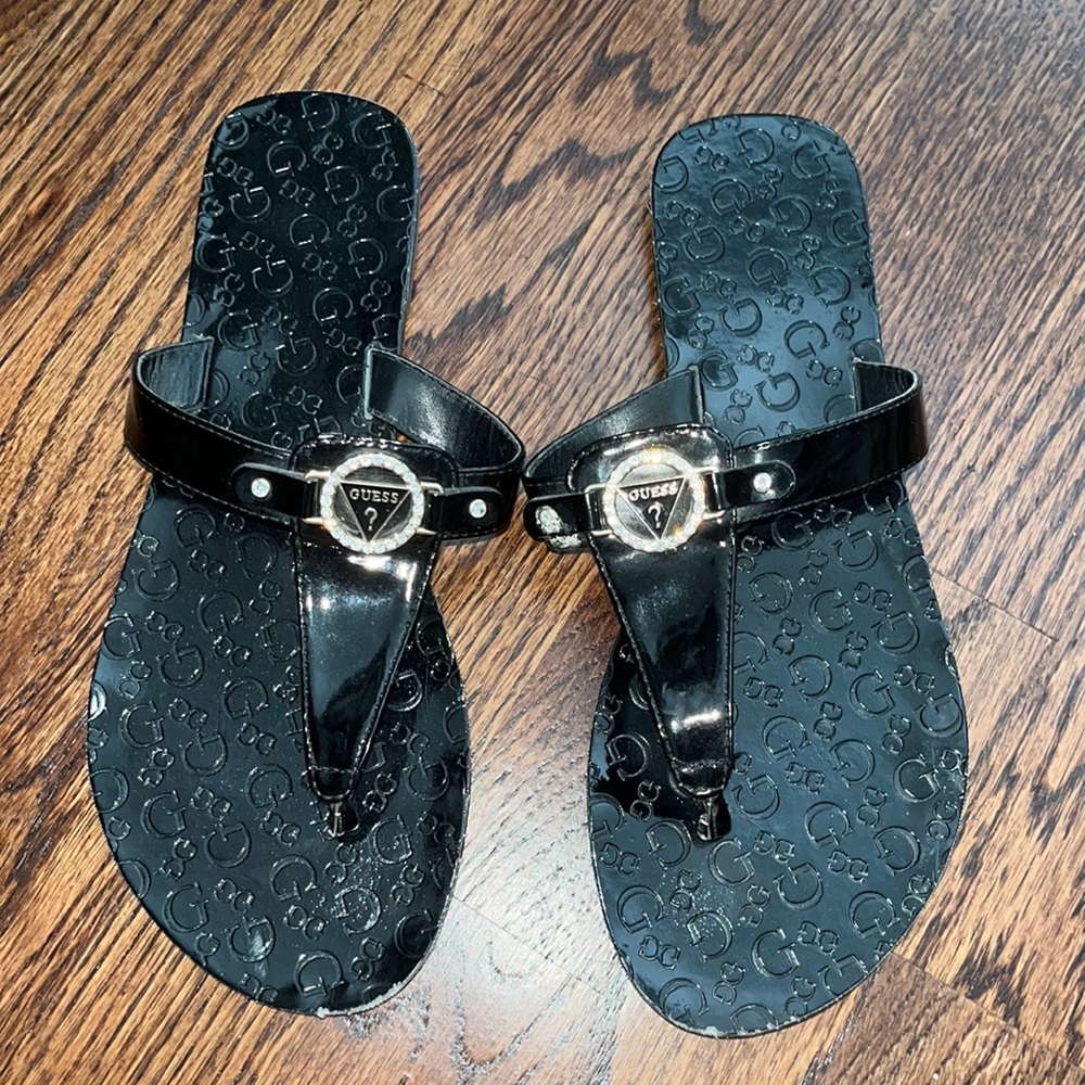Guess sandals